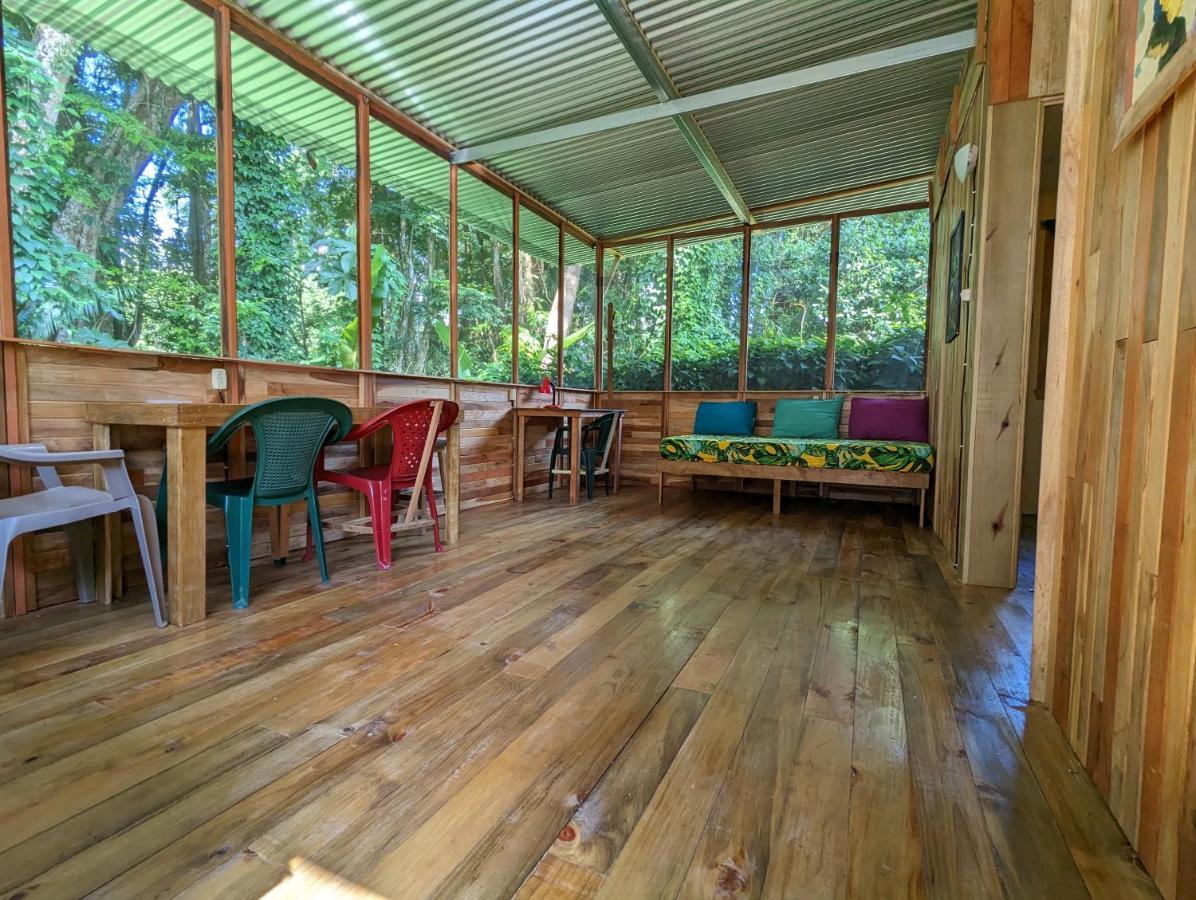 Arboura Eco Cabins Увита Экстерьер фото