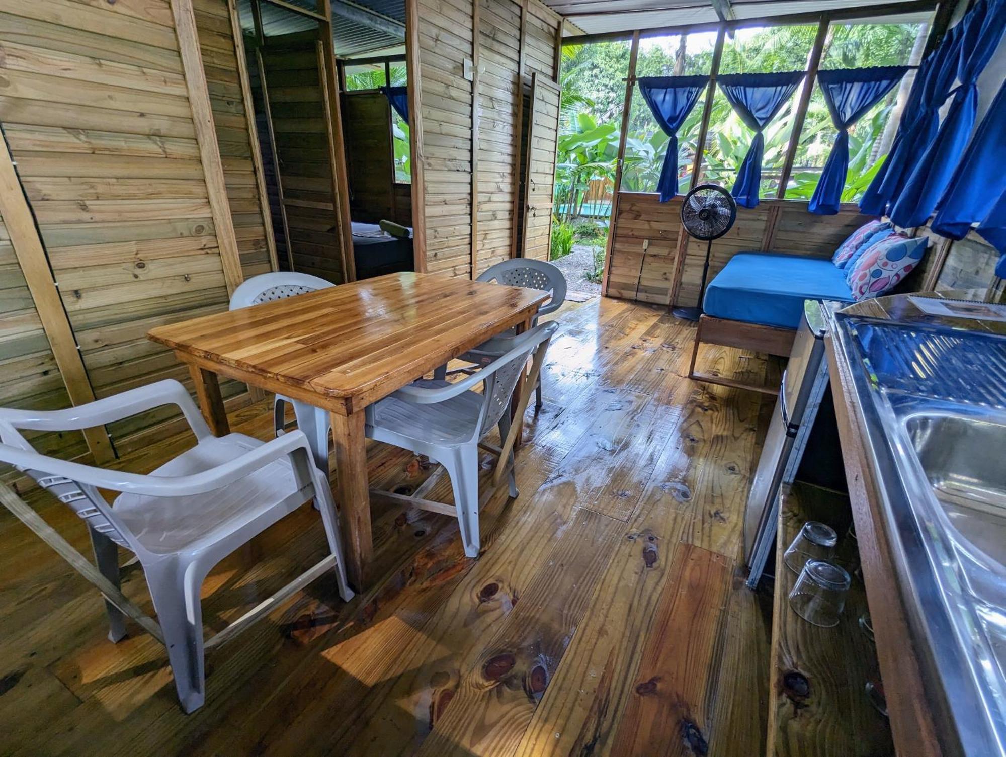 Arboura Eco Cabins Увита Экстерьер фото