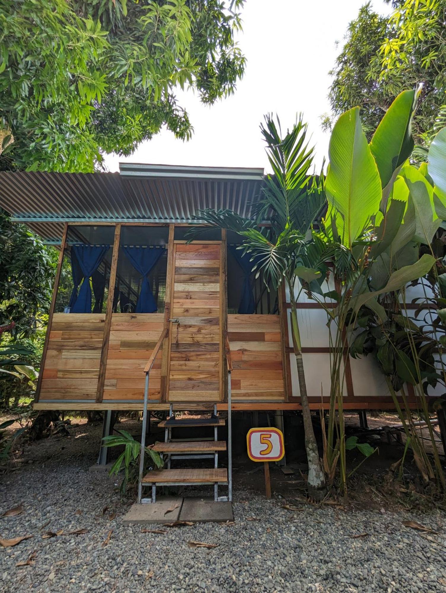 Arboura Eco Cabins Увита Экстерьер фото