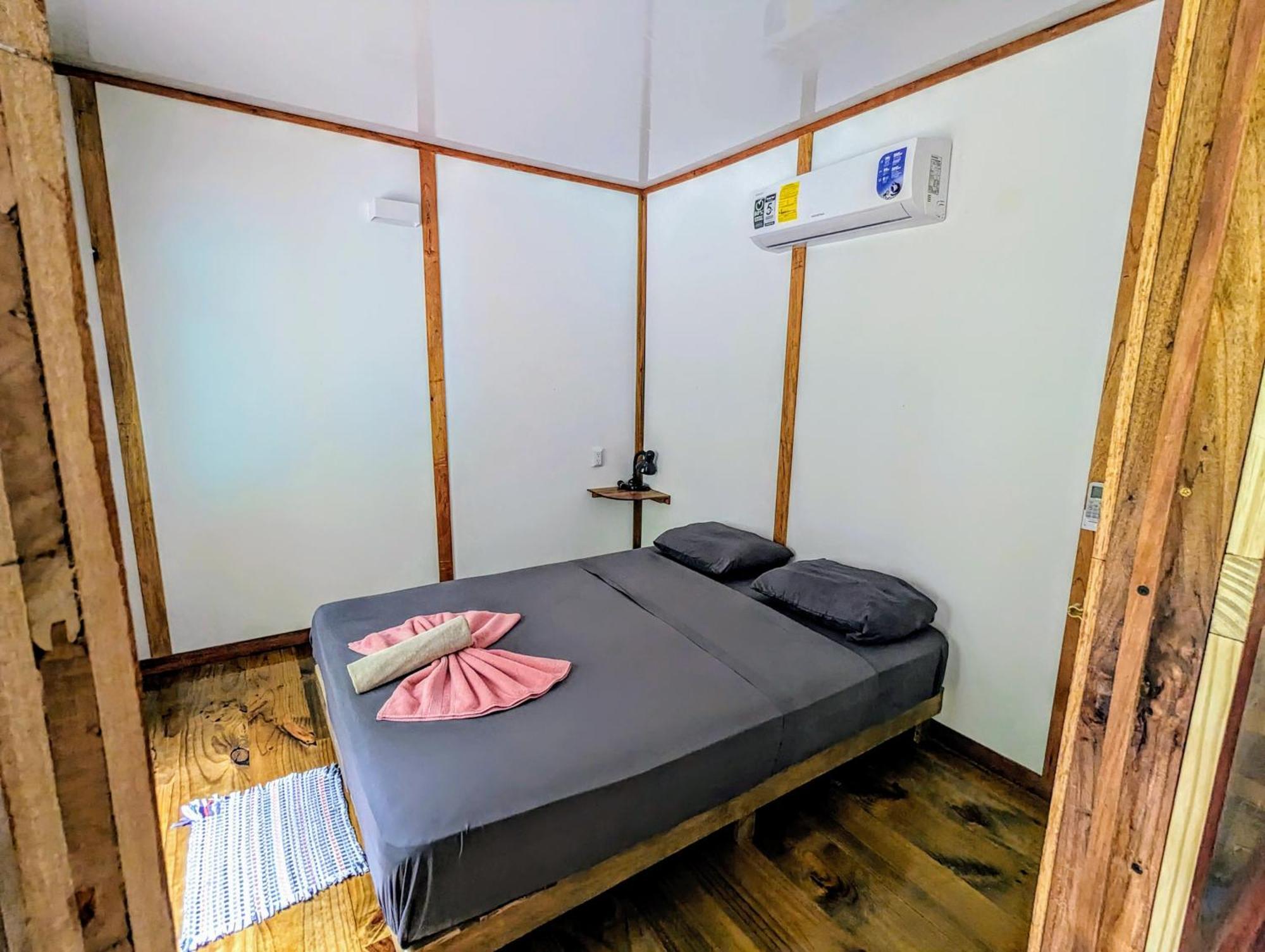Arboura Eco Cabins Увита Экстерьер фото