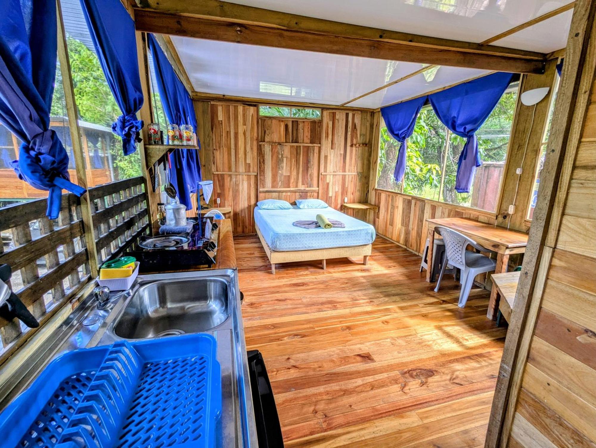 Arboura Eco Cabins Увита Экстерьер фото