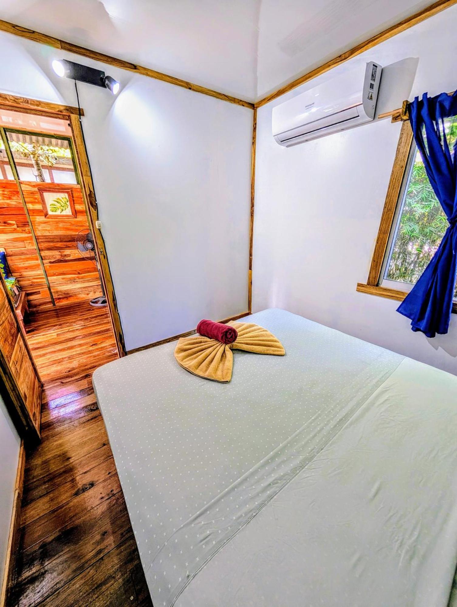 Arboura Eco Cabins Увита Экстерьер фото